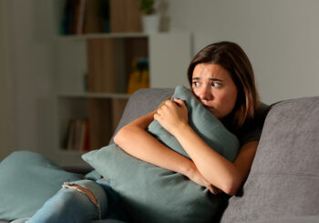 julie-lacrampe-psychologue-a-distance-pourquoi-on-aime-se-faire-peur-2